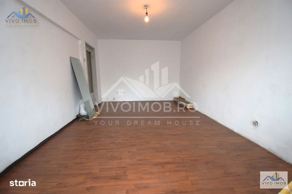 Lacul Tei- Parc Circ | etaj1 | decomandat | 76 mp | necesită renovare — fotografia 1