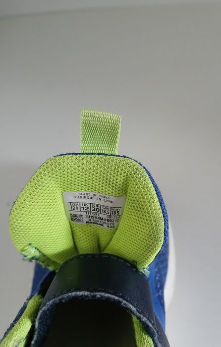 Маратонки reebok 30 номер