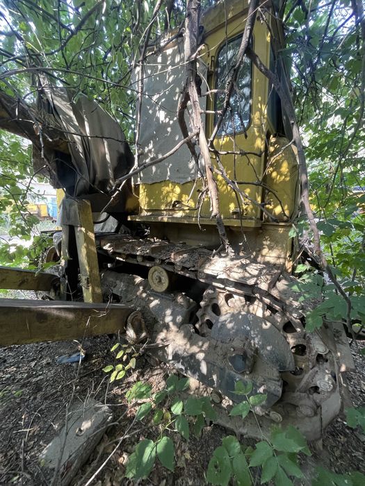 Продам бульдозер