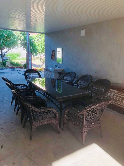 RATAN TOʻQIMA stol sutullar