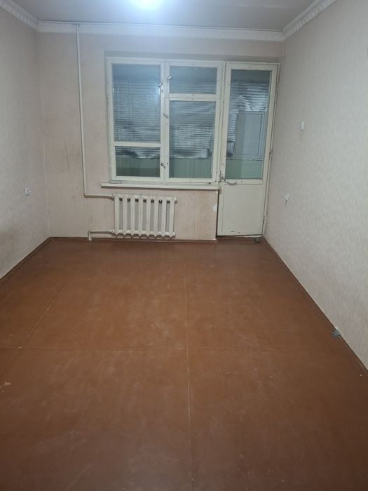 Шахар марказидан 2 хонали квартира сотилади