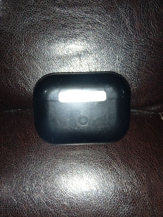 наушники AirPods Pro