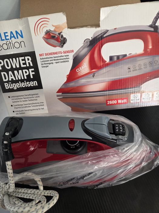 Fier de călcat cu abur Power Clean Edition 2600W
