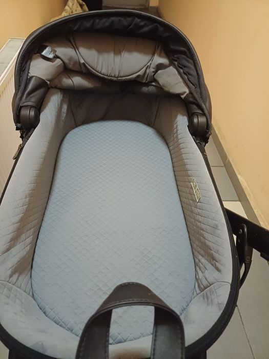 Продам коляску 2 в 1 Anex e/type