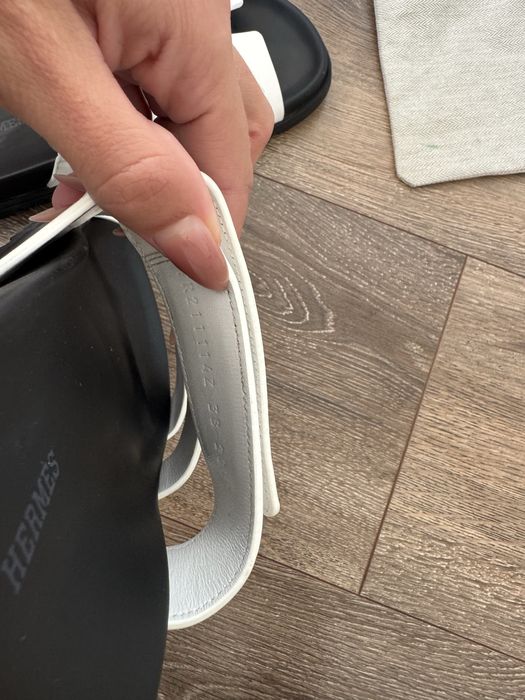 Hermes оригинални чехли