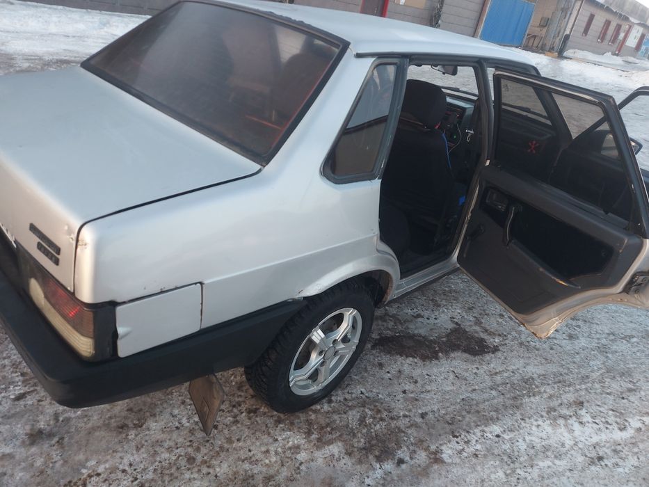 21099 продам или обмен предлагайте  варианты