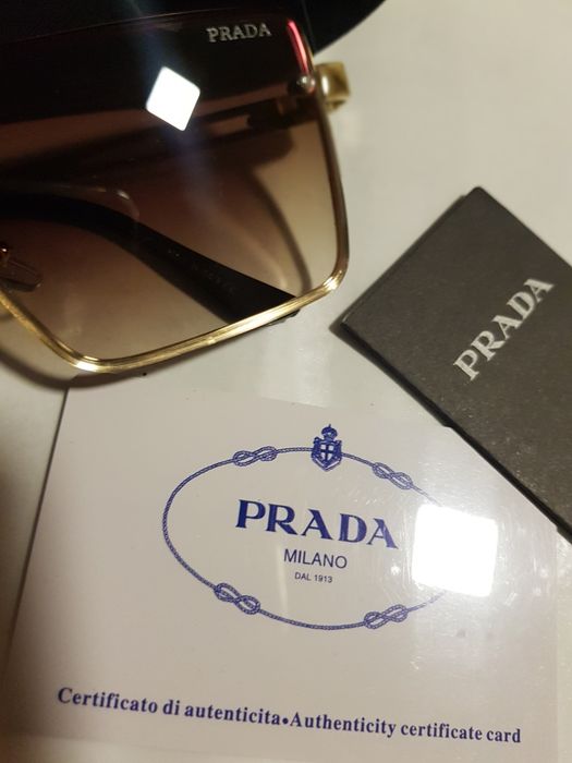 Ochelari de soare Prada cu card si Certificat