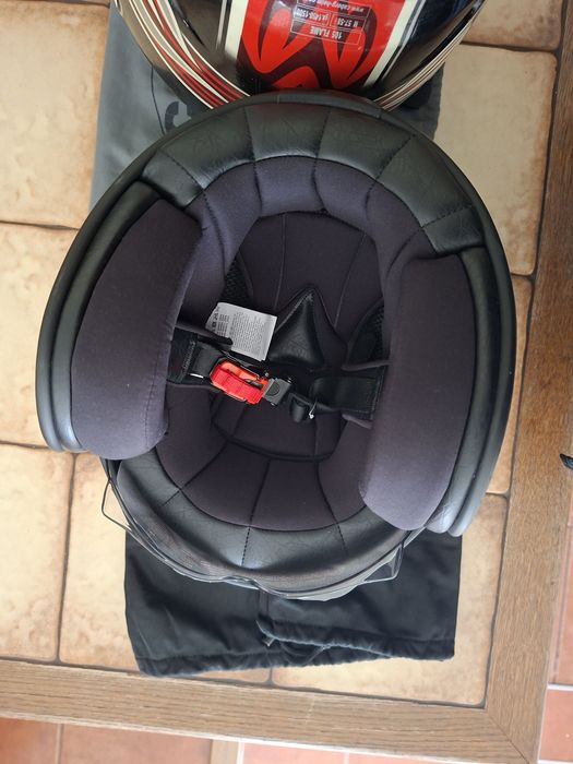 Casca moto Caberg Flame și casca Ultimate Speed