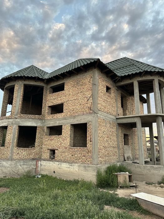 Дом. Недостроенный