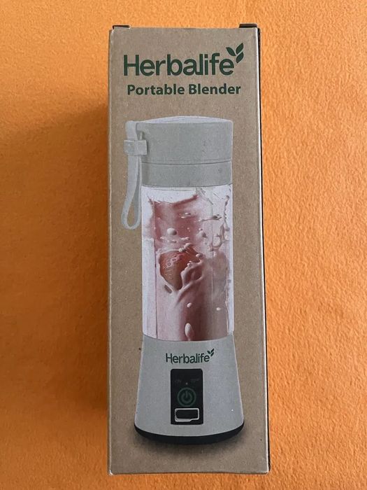 Mini blender portabil 380 ml. Nou.