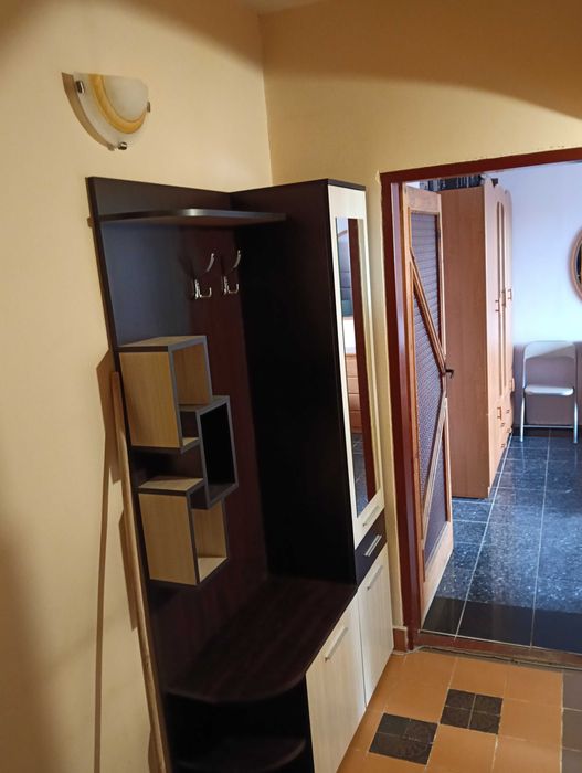 Дава се под наем Едностаен апартамент в Враца, Център - 41 кв.м за 229.5 € - Снимка #6