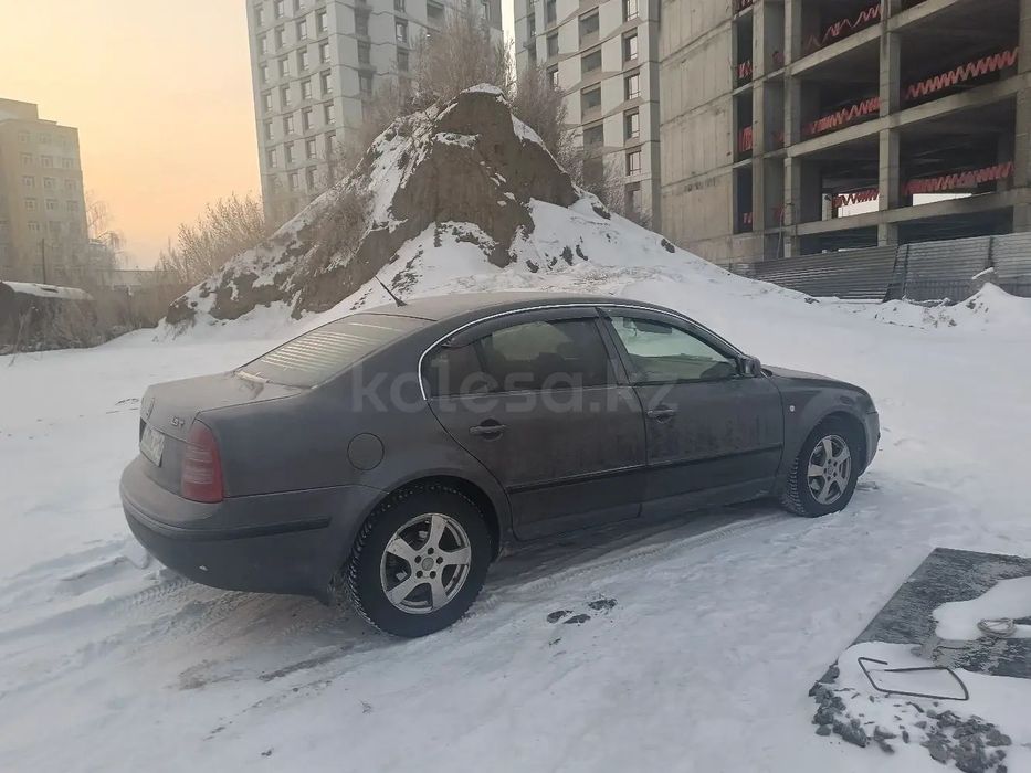 Skoda Superb 2002 года