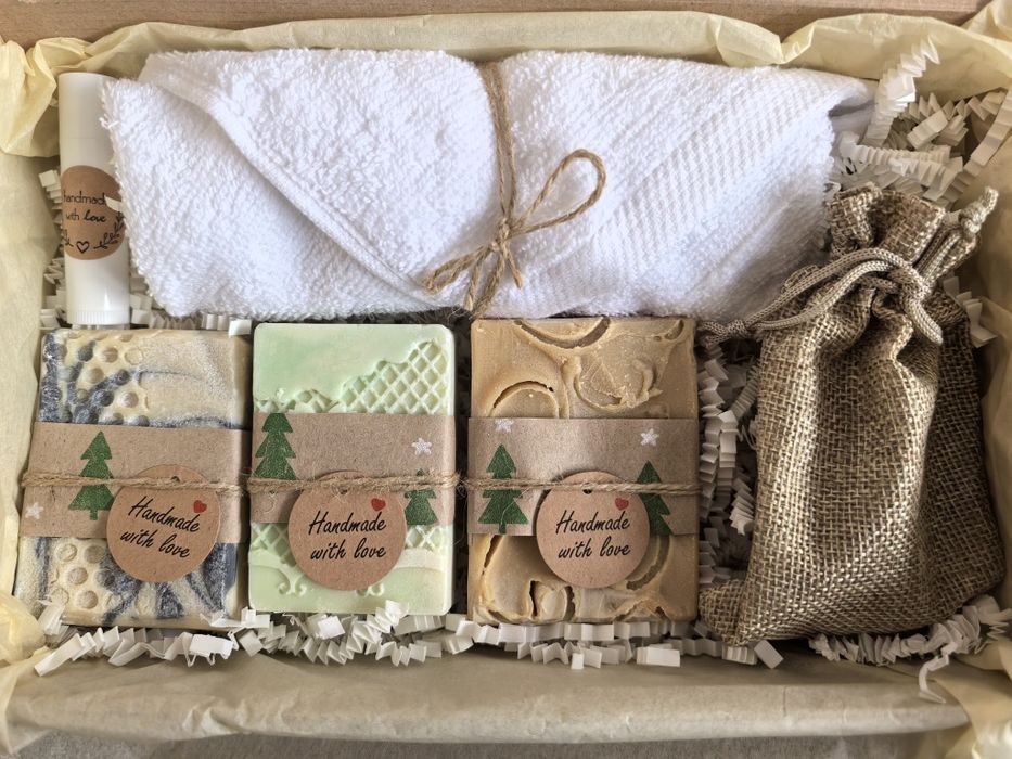 Подаръчен комплект, подаръчна кутийка, craft gift box - домашен сапун