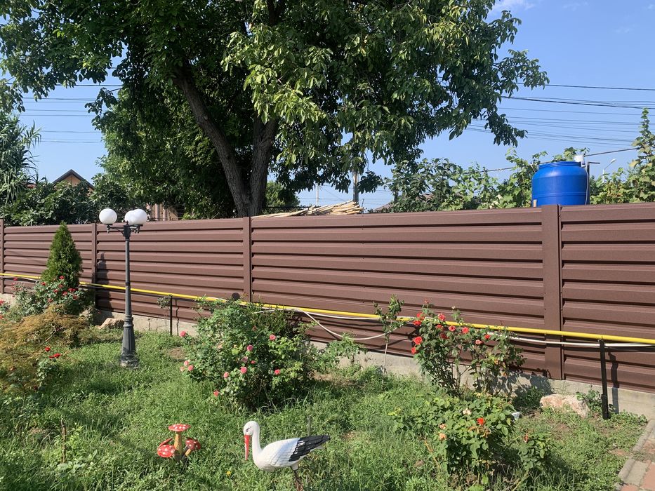 Tabla cutata T35 – gard metalic rezistent, multi ani