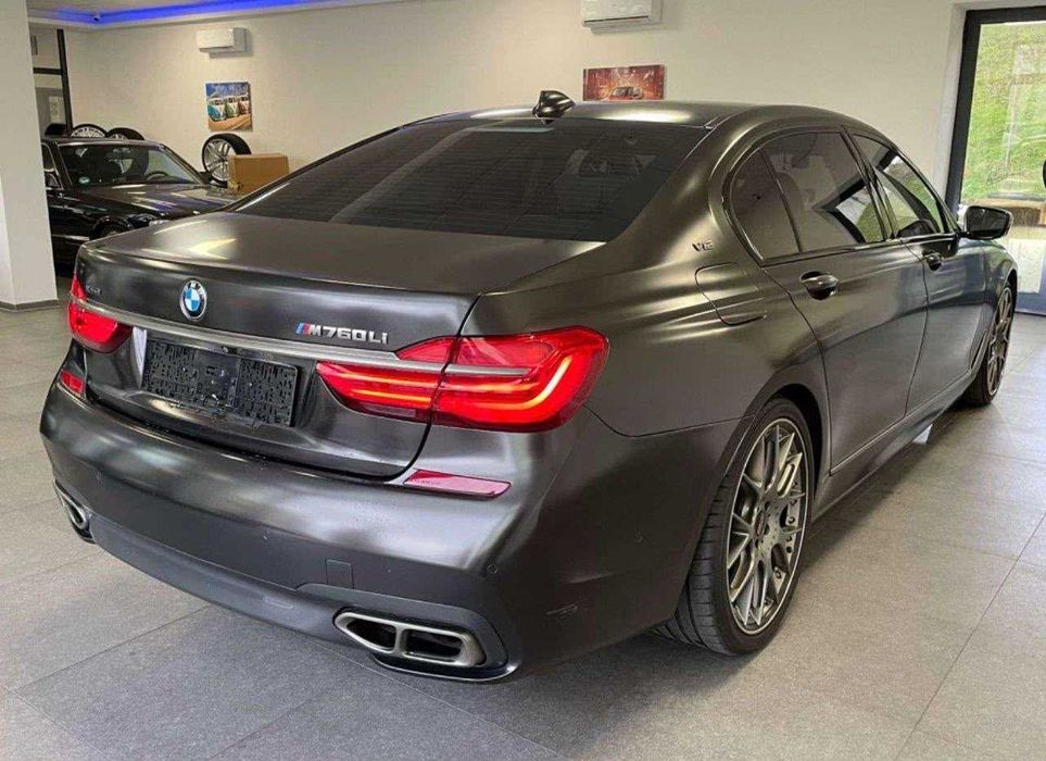 BMW Seria 7