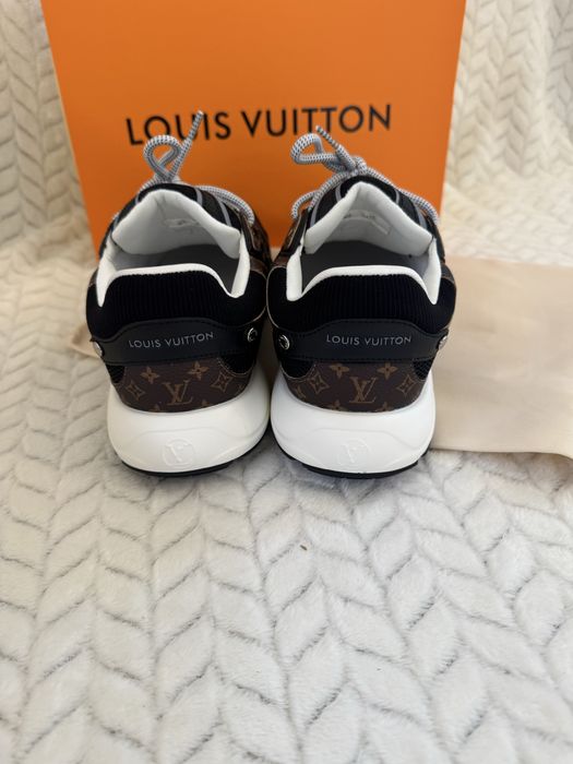 Дамски маратонки нови