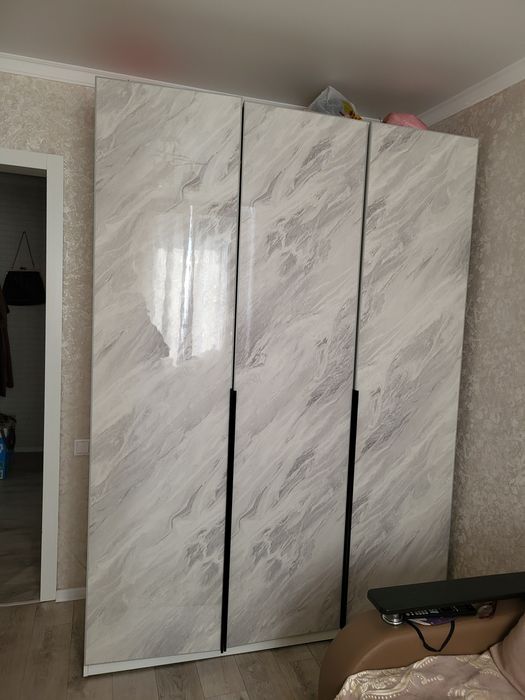 Продам шифоньер отличном состоянии