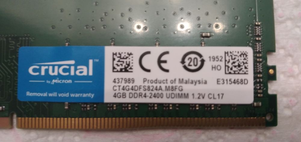 Продаю 2 плашки оперативной памяти