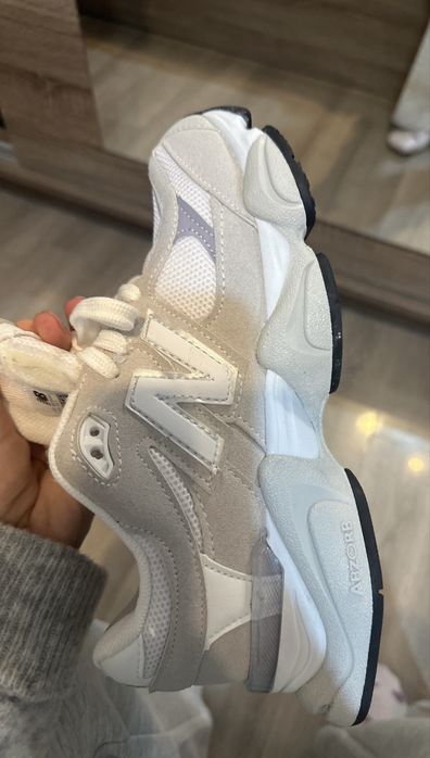 New balance 9060