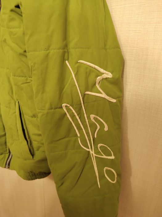 Geacă de iarnă verde – foarte călduroasă – 50 RON