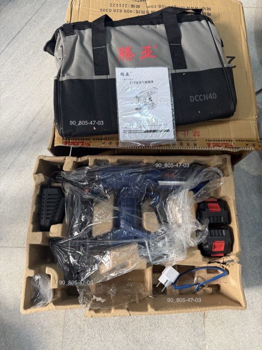 Монтажный пистолет аккумуляторный