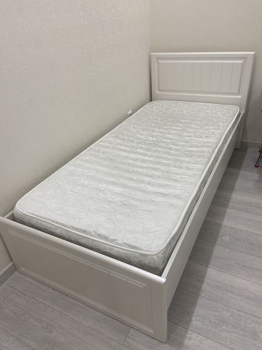 Кровать односпальная