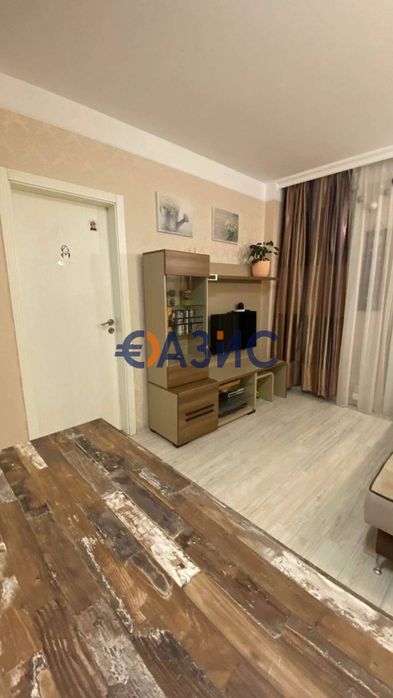 Продава се Тристаен апартамент в к.к. Слънчев бряг - 70 кв.м за 1286 €/кв.м - Снимка #2