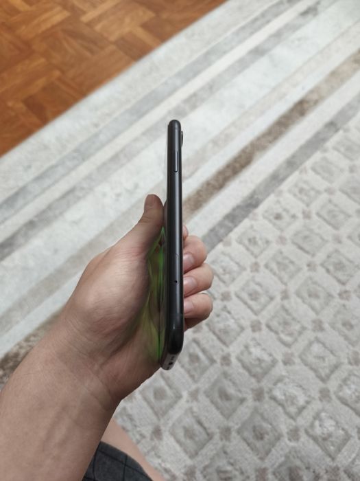 Продается iPhone XR 128 ГБ