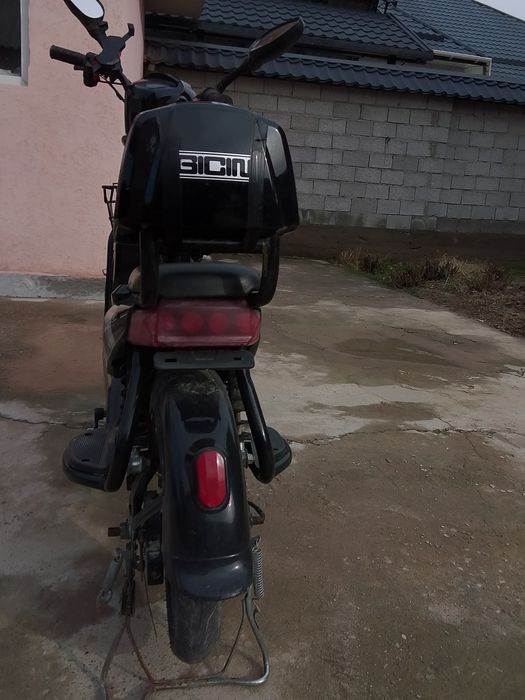 Элктроскутер ск8