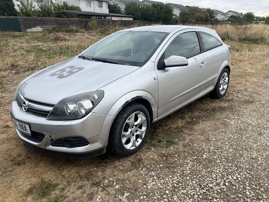 Vand opel astra h sau schimb cu logan 2012