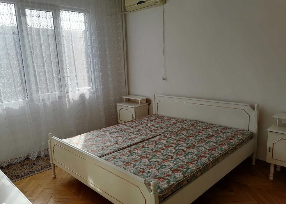 Дава се под наем Двустаен апартамент в Пловдив, Кючук Париж - 62 кв.м за 306 € - Снимка #4