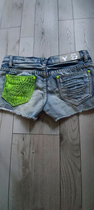 Изключително модерни къси дънки