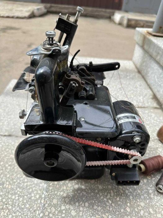 Оверлок электрический