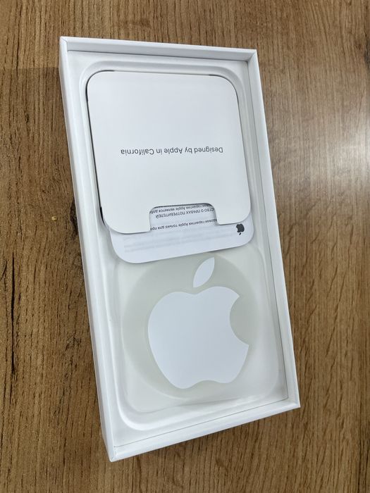 iPhone 12      с гарантией
