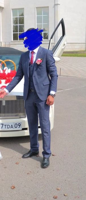 Мужской костюм тройка