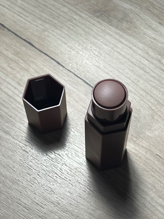 Румяна и скульптор, косметика