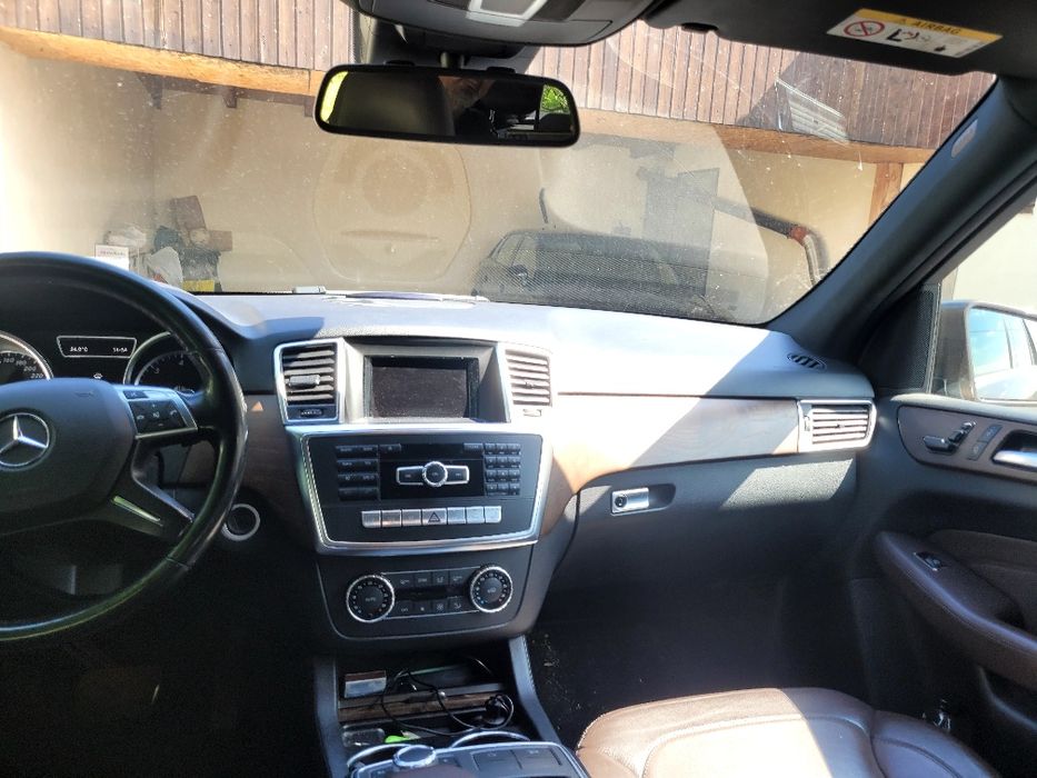 Vand Mercedes ML.250 Bluetec.Singurul propietar în România.