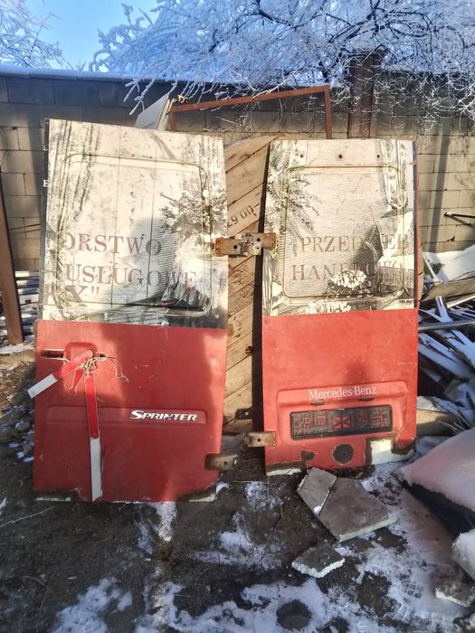 Продам двери от Мерседес спринтер