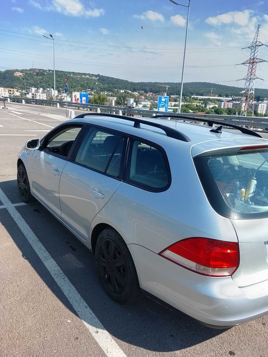 Vând Golf V combi