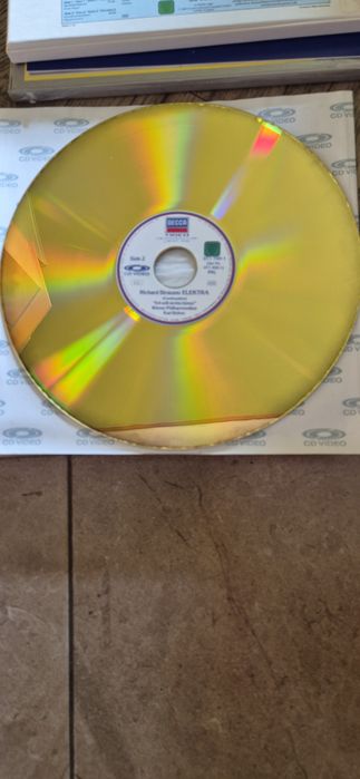 Подарявам CD VIDEO опери
