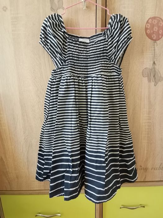 Маркови рокли Reserved, Н&М, Lee Cooper