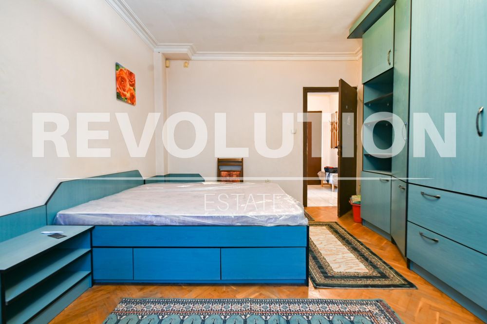 Дава се под наем Тристаен апартамент в София, Лозенец - 120 кв.м за 900 € - Снимка #7