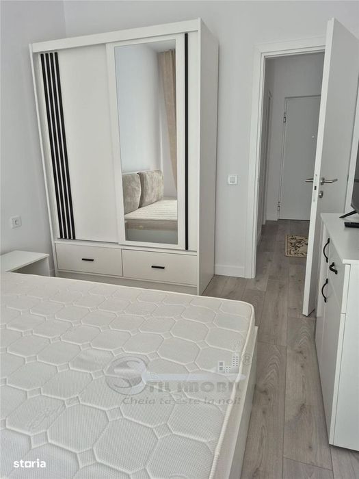 Apartament 2 camere, Silk District, 40 mp, etaj 4, loc de parcare