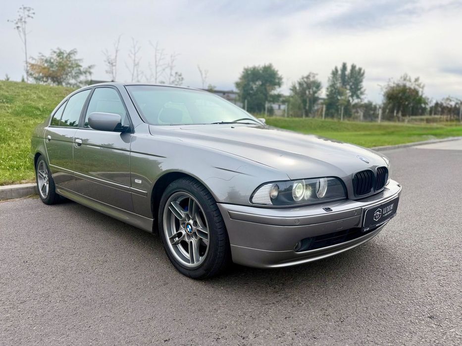 BMW  2003 — imagine 2