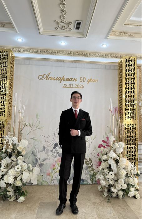 Ведущий Астана, Шоумен