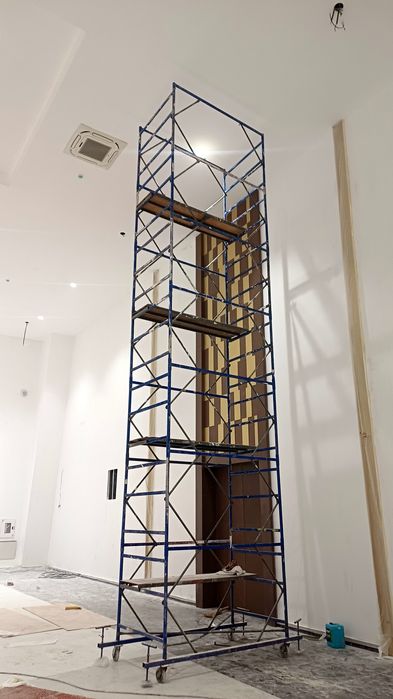 Вышка тура леса на колесах