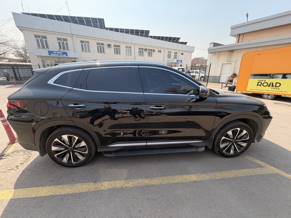 Срочно Продается BYD Song plus Chempion Smart 2025
