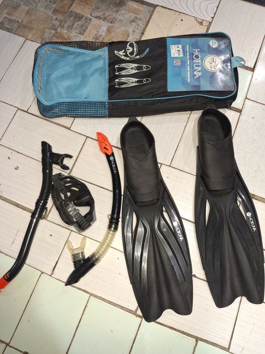 Echipament de înot subacvatic