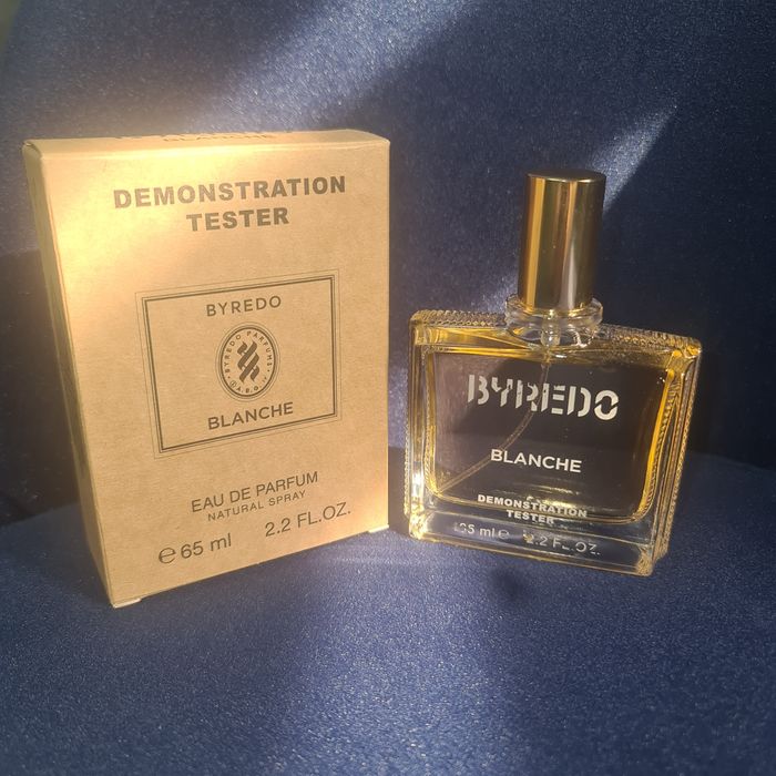 Продаю женский парфюм