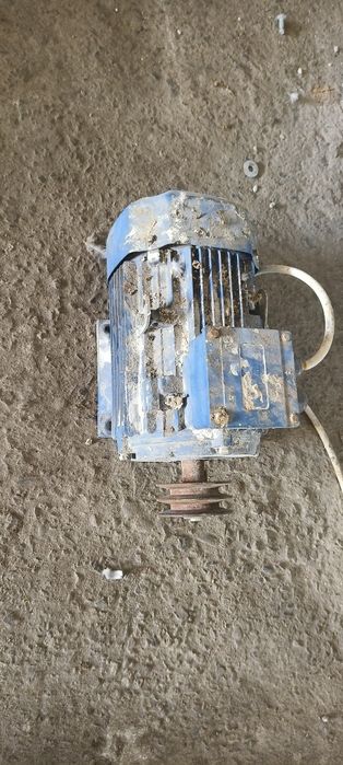 Продам электродвигатель